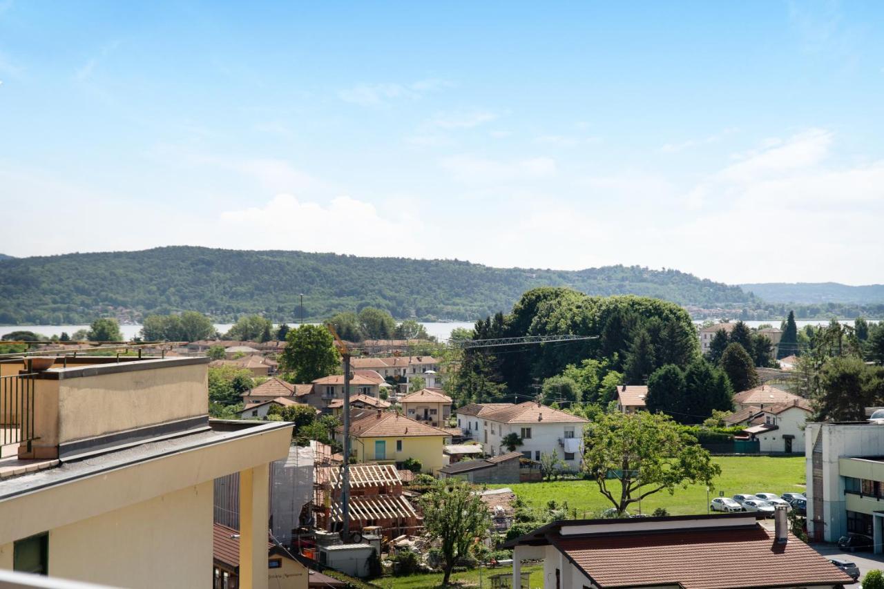 Apartmán La Casa Del Riccio Arona Exteriér fotografie