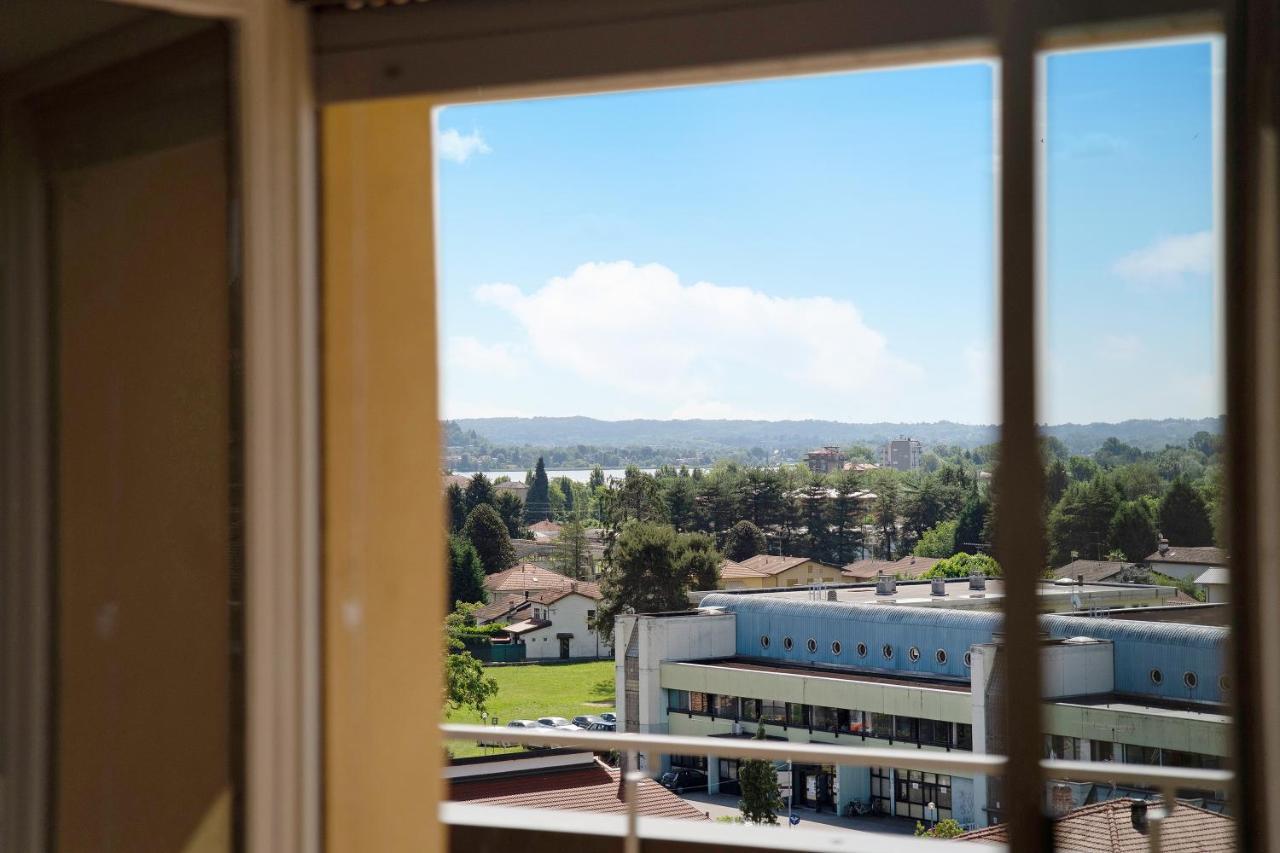 Apartmán La Casa Del Riccio Arona Exteriér fotografie